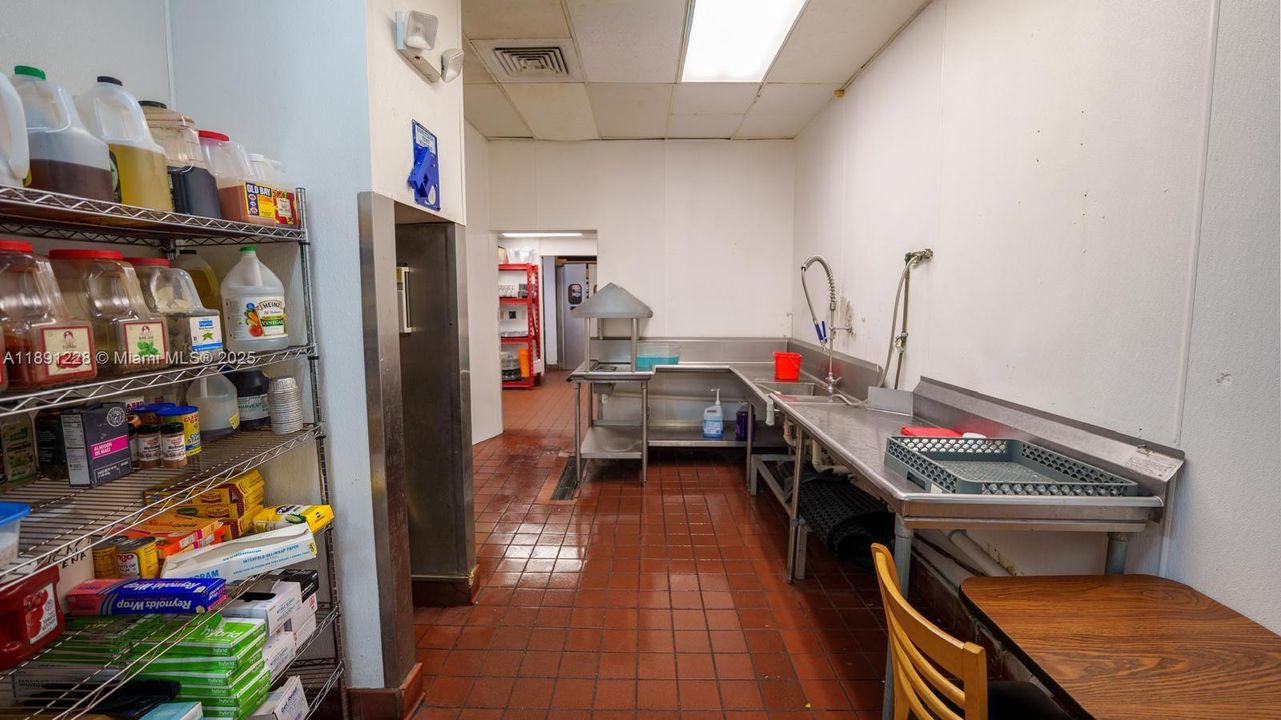 待售: $900,000 (0 贝兹, 0 浴室, 0 平方英尺)