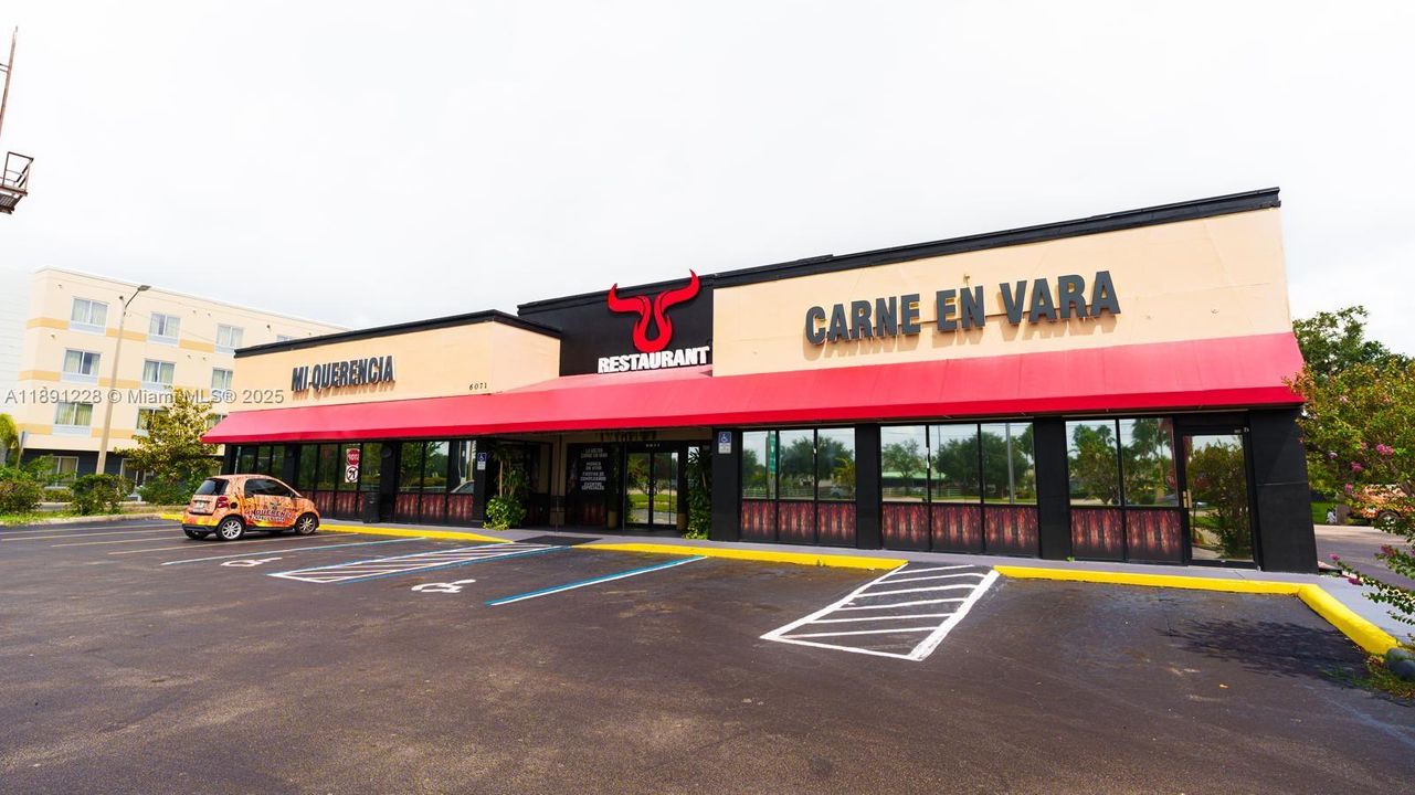 待售: $900,000 (0 贝兹, 0 浴室, 0 平方英尺)