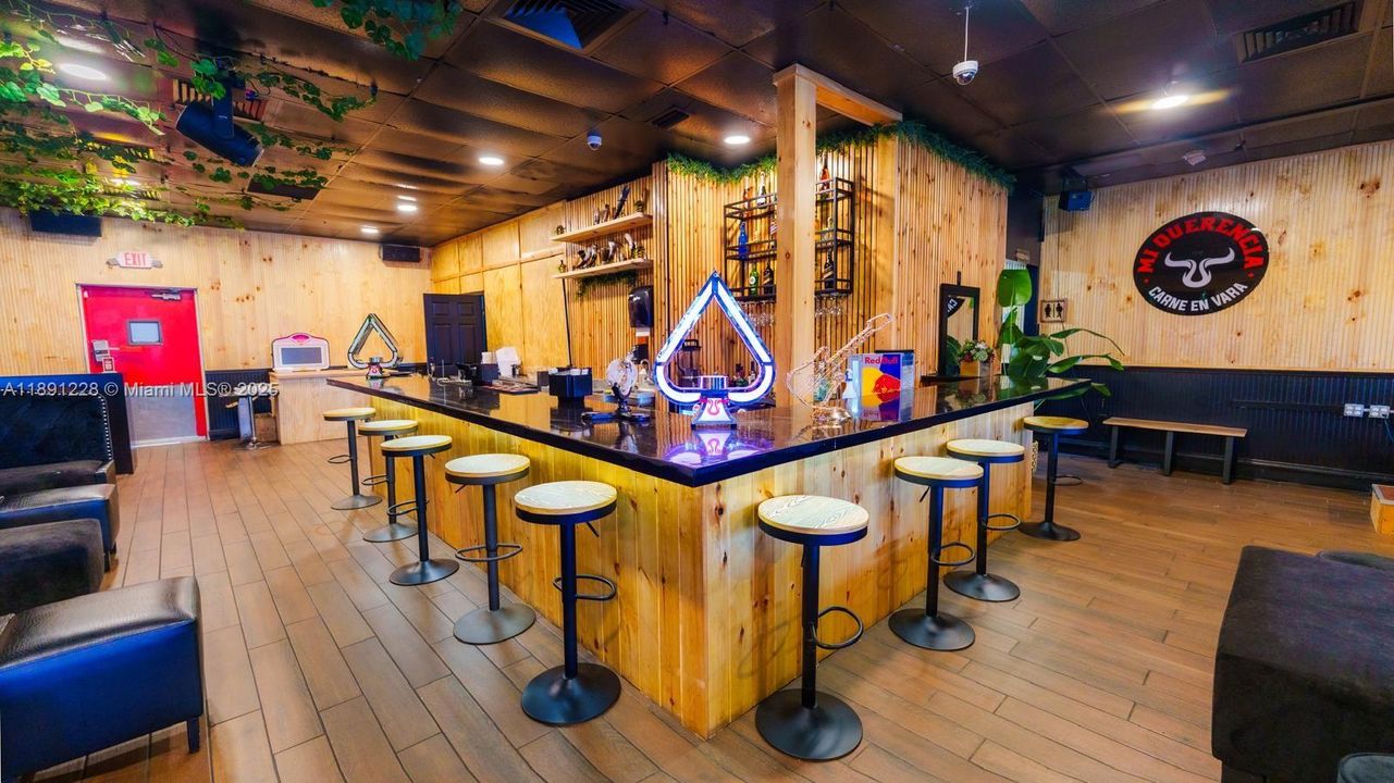 待售: $900,000 (0 贝兹, 0 浴室, 0 平方英尺)