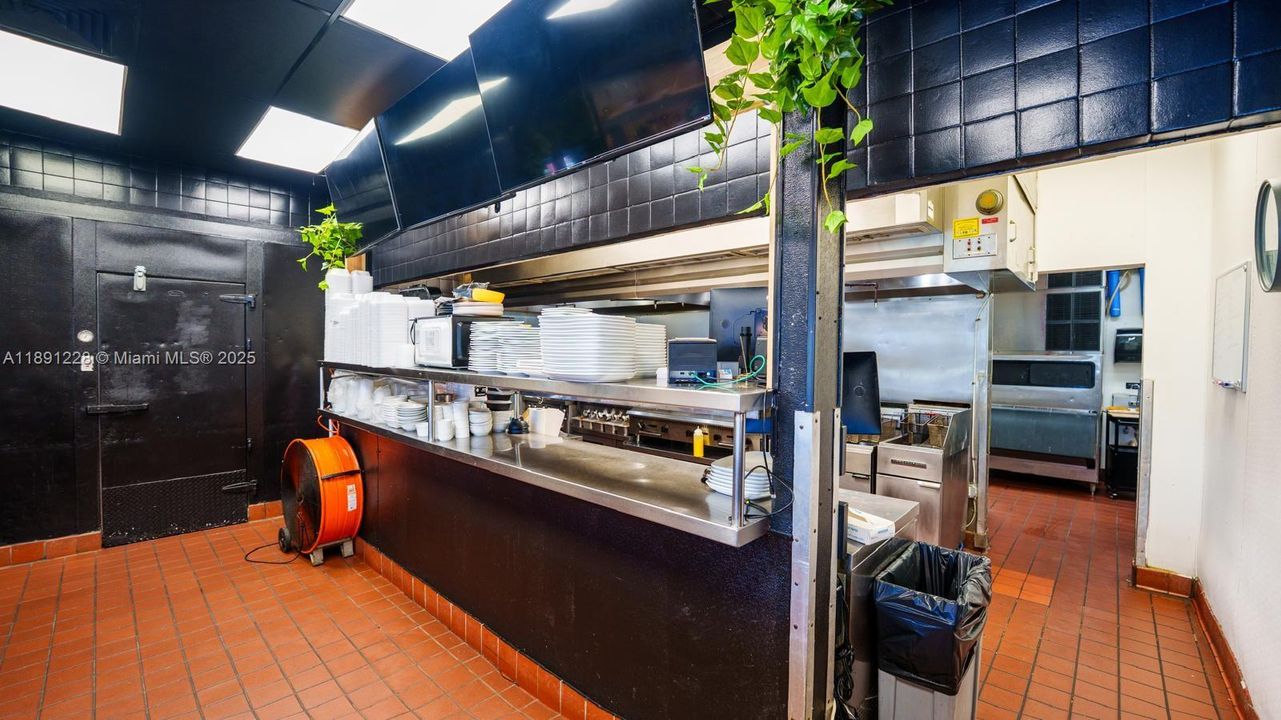 待售: $900,000 (0 贝兹, 0 浴室, 0 平方英尺)