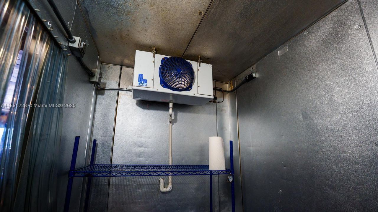 待售: $900,000 (0 贝兹, 0 浴室, 0 平方英尺)