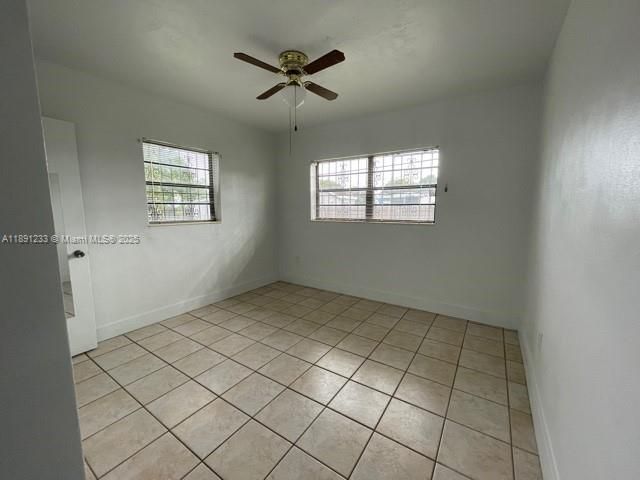 Recently Sold: $550,000 (3 beds, 1 baths, 1066 Square Feet)