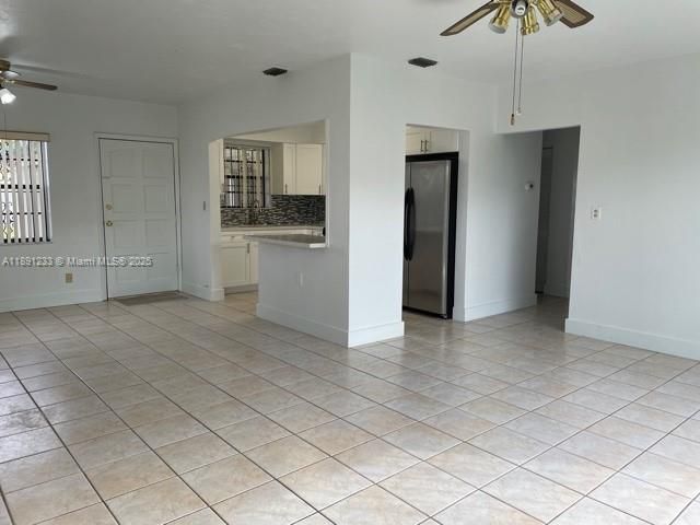 Recently Sold: $550,000 (3 beds, 1 baths, 1066 Square Feet)