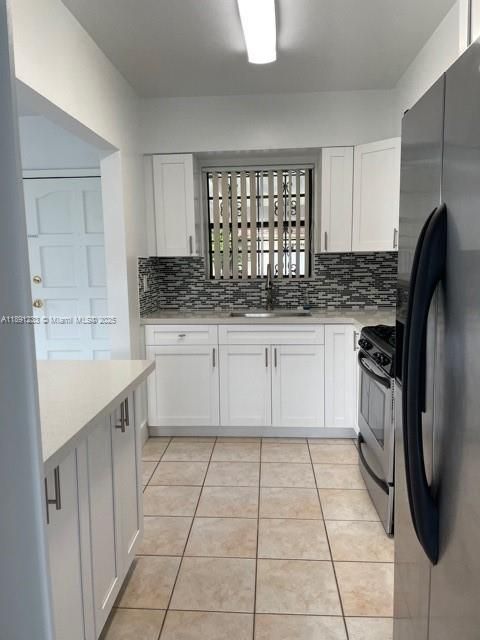 Recently Sold: $550,000 (3 beds, 1 baths, 1066 Square Feet)