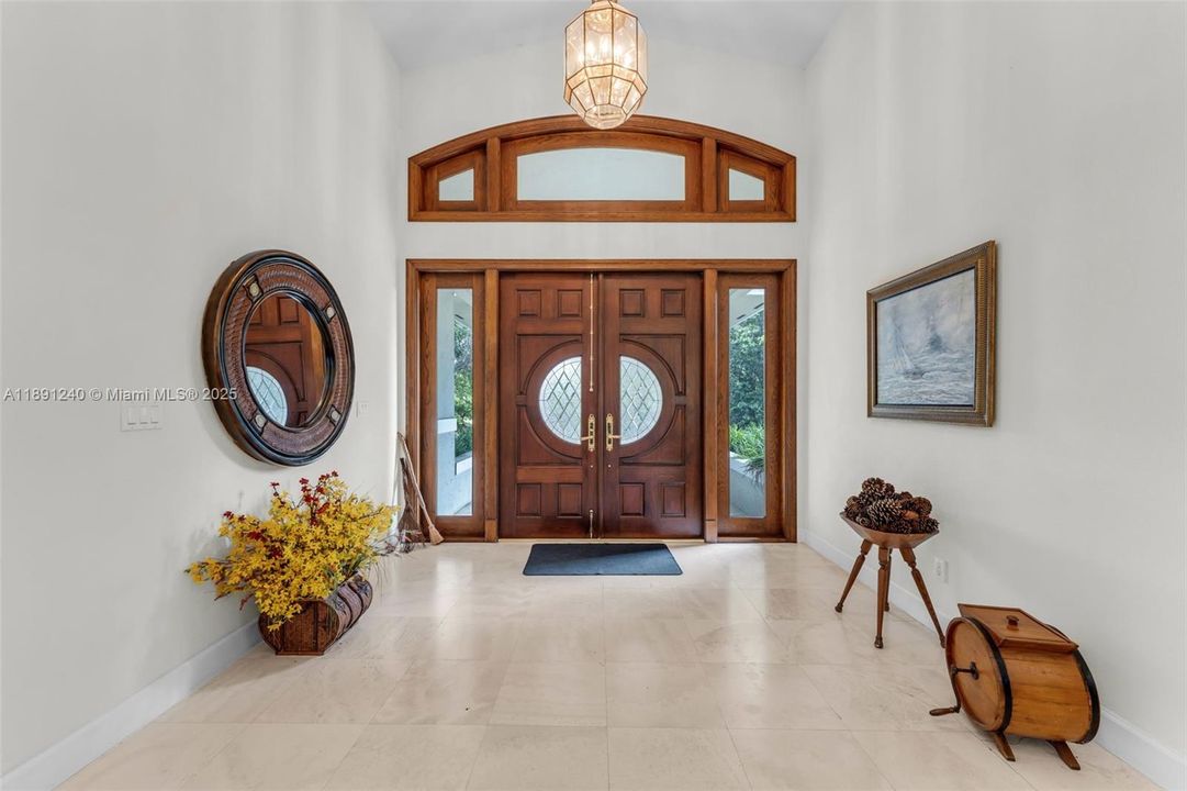 Recently Sold: $1,750,000 (2 beds, 2 baths, 3357 Square Feet)