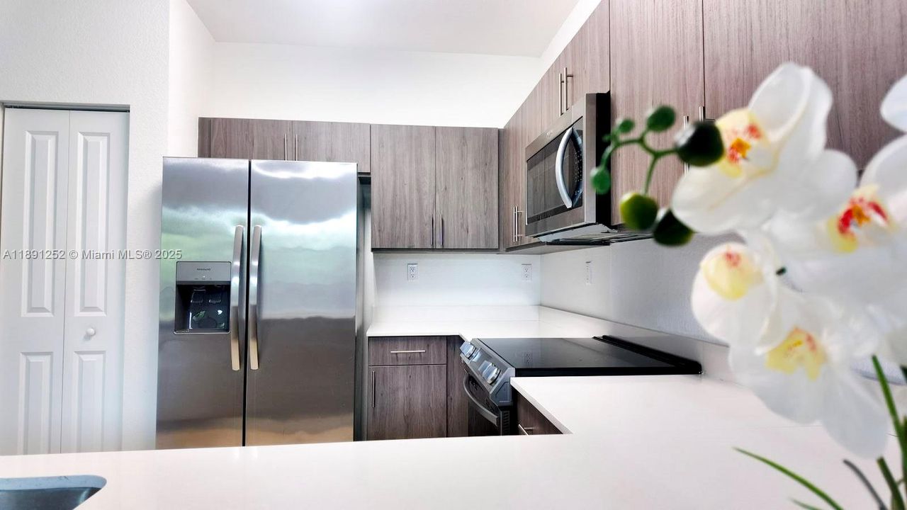 En Venta: $420,000 (3 camas, 2 baños, 1481 Pies cuadrados)