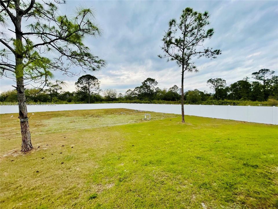 En Venta: $390,000 (3 camas, 2 baños, 1437 Pies cuadrados)