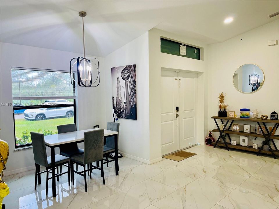 En Venta: $390,000 (3 camas, 2 baños, 1437 Pies cuadrados)