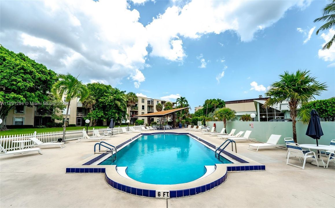 Activo con contrato: $1,975 (1 camas, 1 baños, 0 Pies cuadrados)