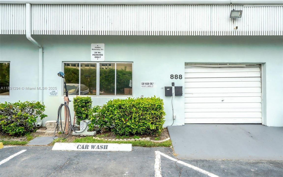 Activo con contrato: $1,975 (1 camas, 1 baños, 0 Pies cuadrados)