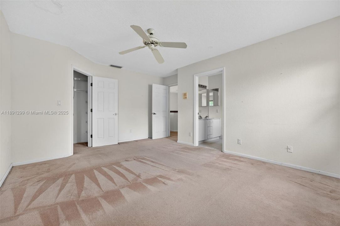 En Venta: $849,000 (5 camas, 4 baños, 3499 Pies cuadrados)