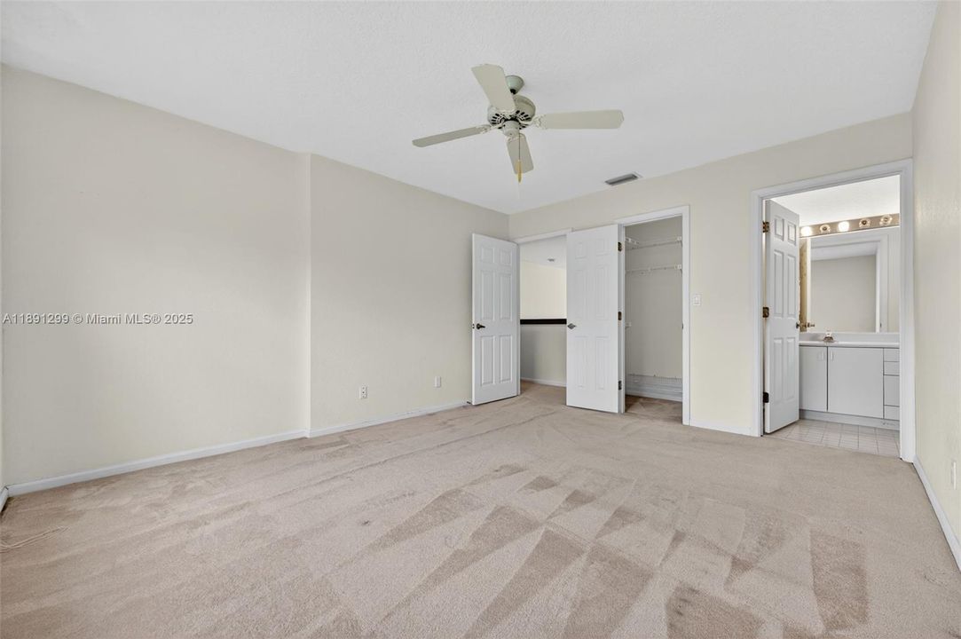 En Venta: $849,000 (5 camas, 4 baños, 3499 Pies cuadrados)