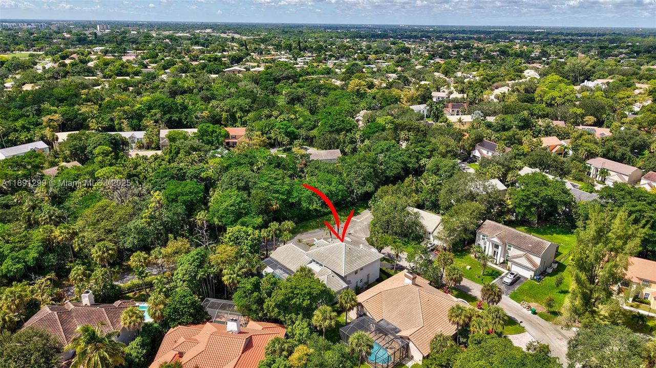 En Venta: $849,000 (5 camas, 4 baños, 3499 Pies cuadrados)