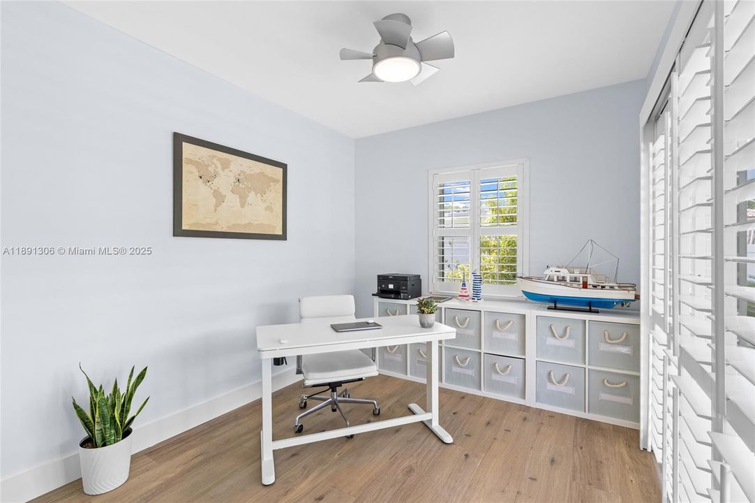 Active With Contract: $2,099,000 (2 beds, 2 baths, 1869 Square Feet)