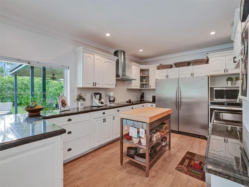 Images may reflect a prior resident; current furnishings differ