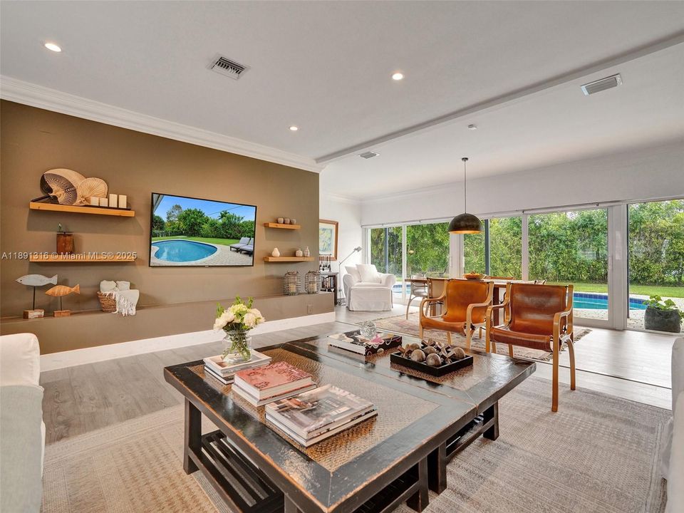 Images may reflect a prior resident; current furnishings differ