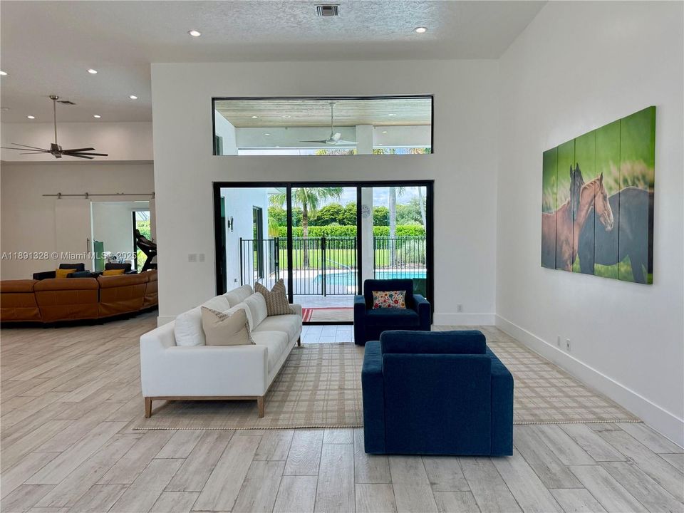 For Sale: $2,620,000 (5 beds, 3 baths, 3683 Square Feet)