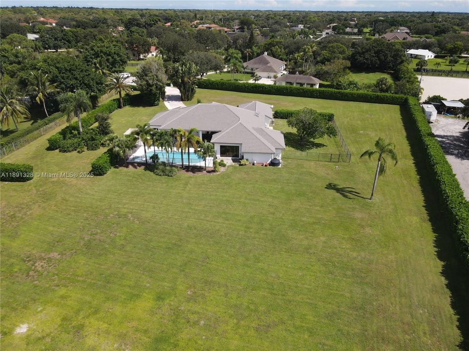 For Sale: $2,620,000 (5 beds, 3 baths, 3683 Square Feet)