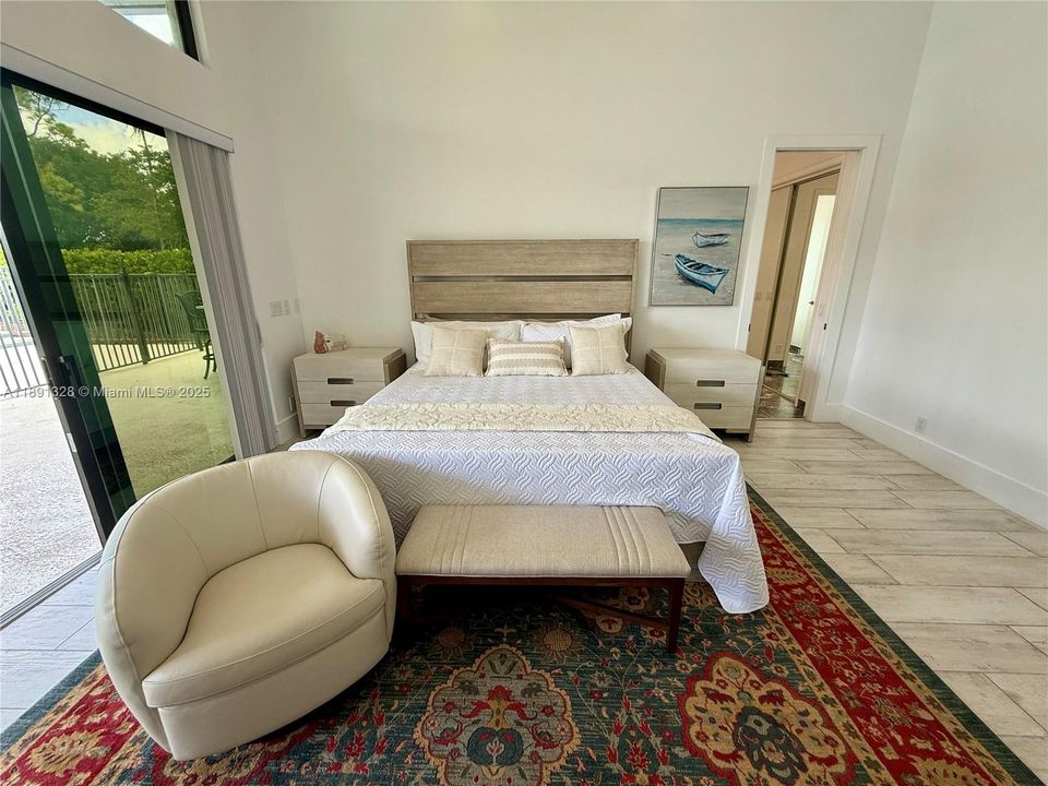 For Sale: $2,620,000 (5 beds, 3 baths, 3683 Square Feet)