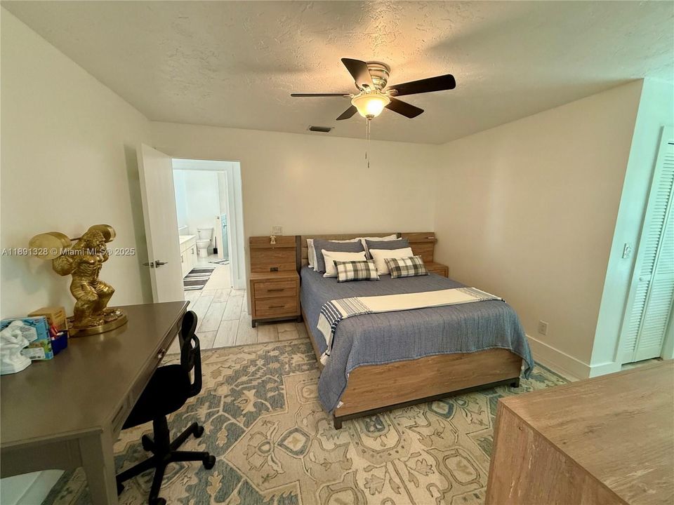 For Sale: $2,620,000 (5 beds, 3 baths, 3683 Square Feet)