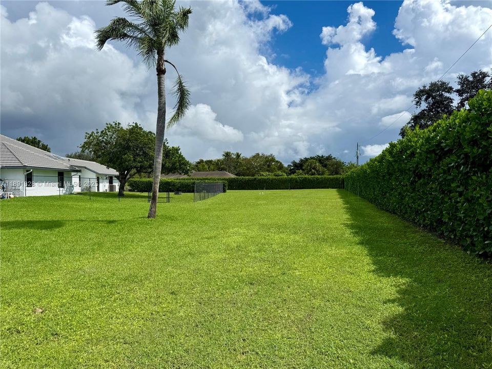 For Sale: $2,620,000 (5 beds, 3 baths, 3683 Square Feet)