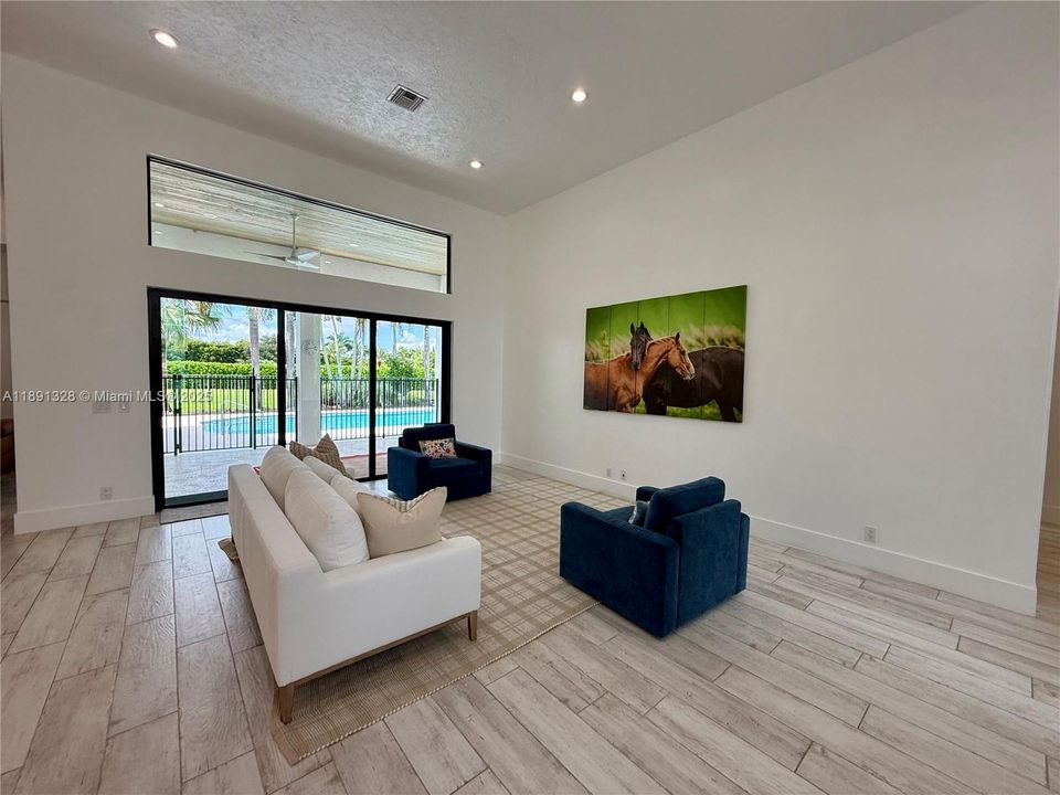 For Sale: $2,620,000 (5 beds, 3 baths, 3683 Square Feet)