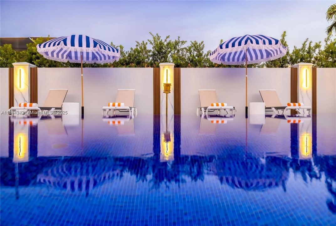 出租: $8,500 (3 贝兹, 2 浴室, 1848 平方英尺)