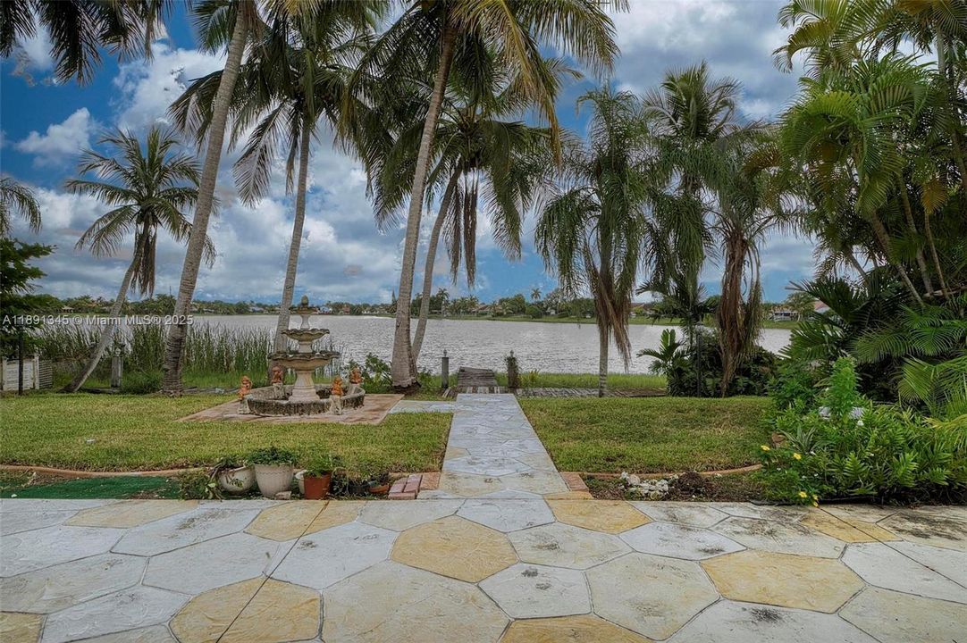 View from Covered Terrace. Garden/Lake view.