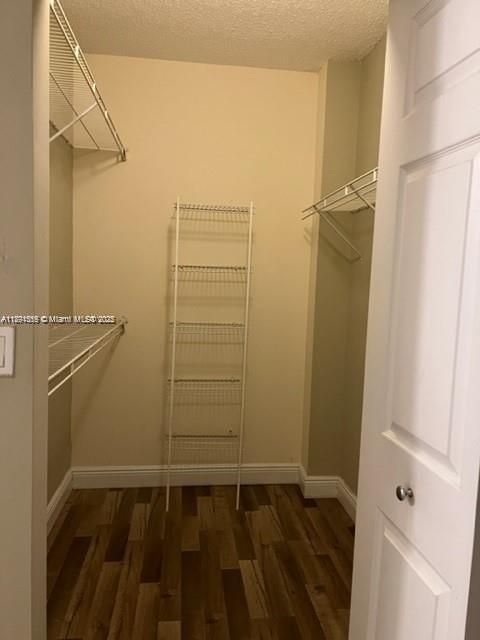 En Venta: $285,000 (2 camas, 2 baños, 1152 Pies cuadrados)