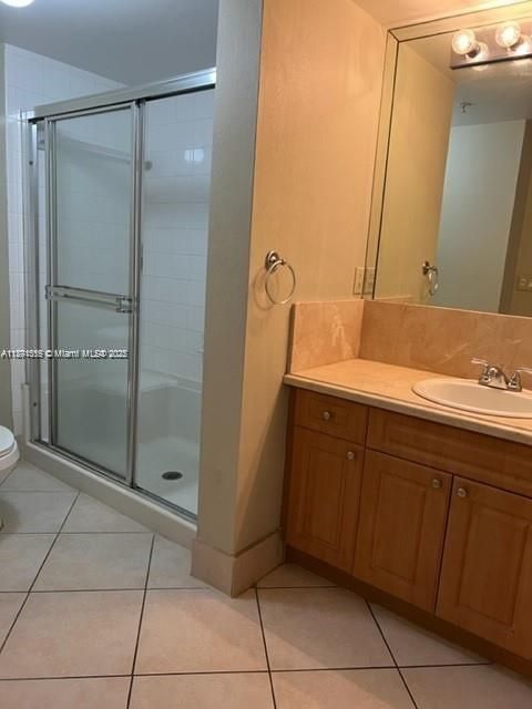 En Venta: $285,000 (2 camas, 2 baños, 1152 Pies cuadrados)