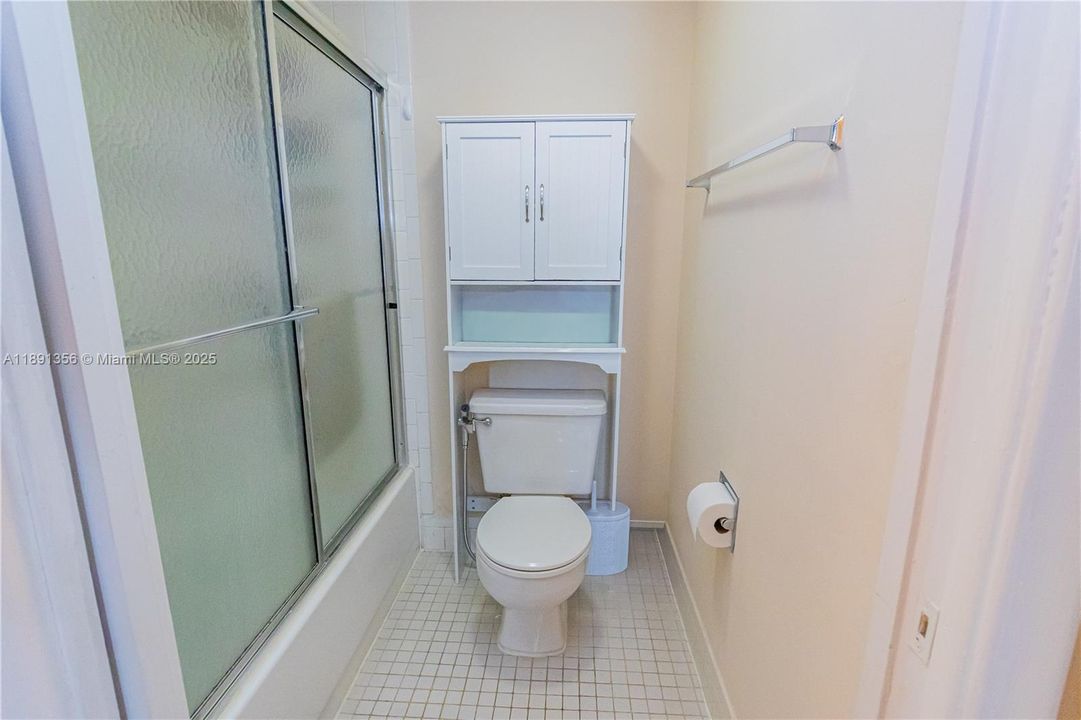 En Venta: $225,000 (1 camas, 1 baños, 1065 Pies cuadrados)