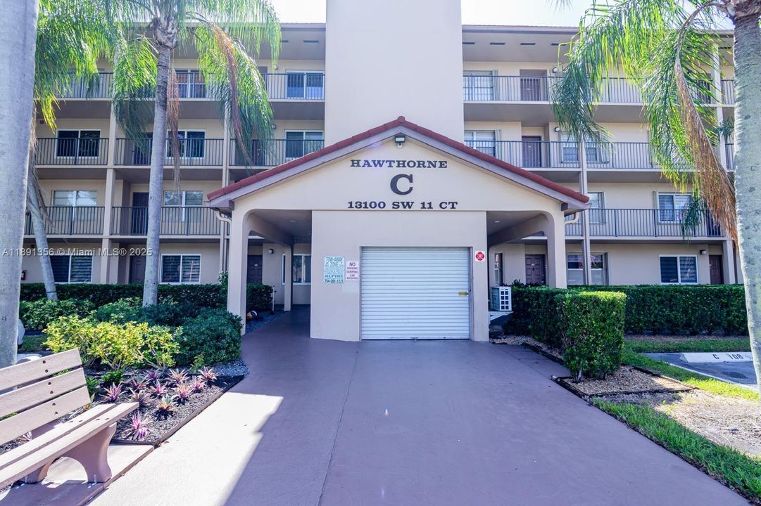 En Venta: $225,000 (1 camas, 1 baños, 1065 Pies cuadrados)