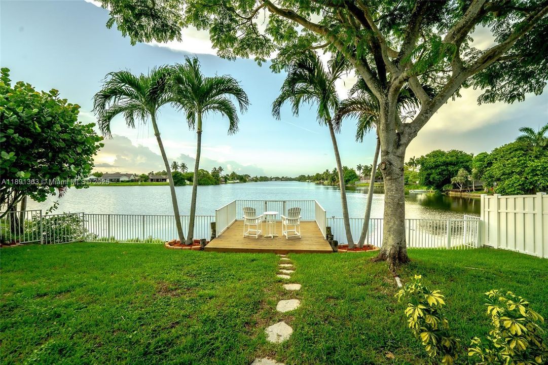 最近售出: $585,000 (3 贝兹, 2 浴室, 1398 平方英尺)