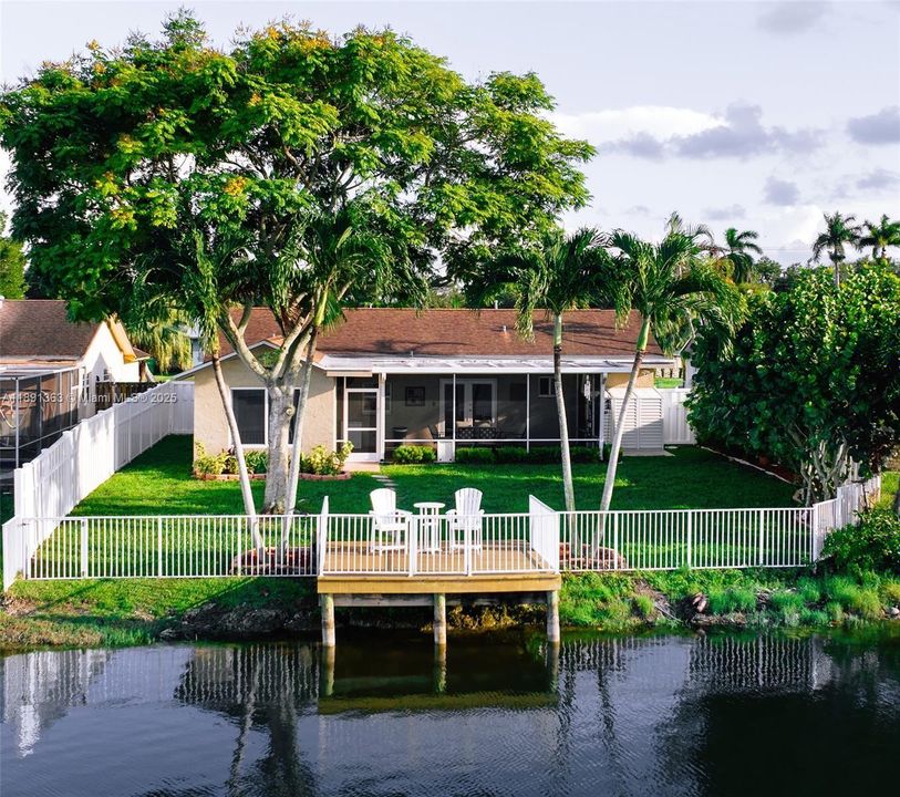 最近售出: $585,000 (3 贝兹, 2 浴室, 1398 平方英尺)