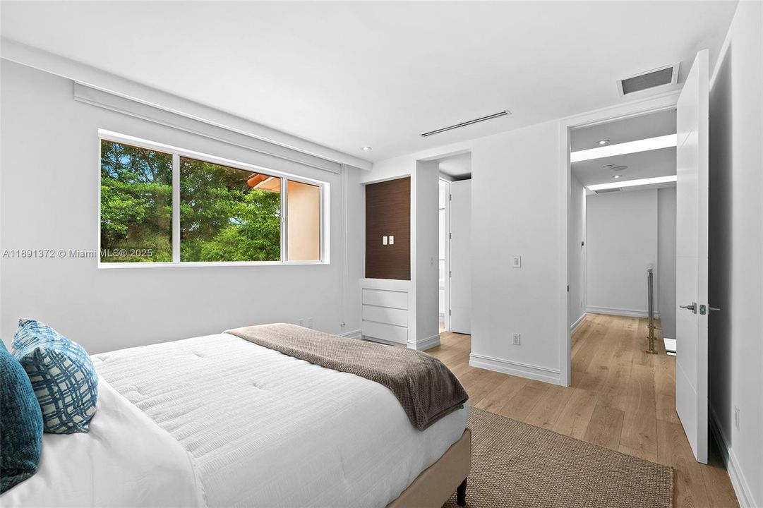 En Renta: $45,000 (4 camas, 5 baños, 4075 Pies cuadrados)