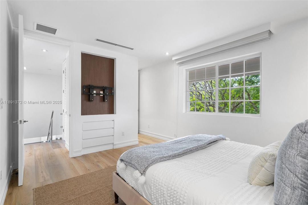 En Renta: $45,000 (4 camas, 5 baños, 4075 Pies cuadrados)