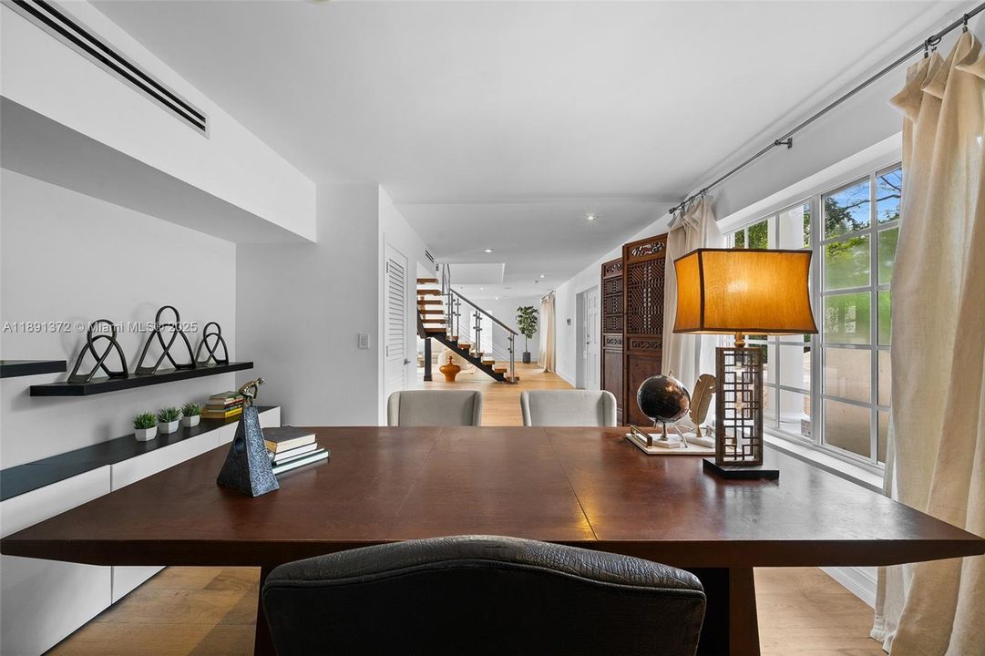 En Renta: $45,000 (4 camas, 5 baños, 4075 Pies cuadrados)