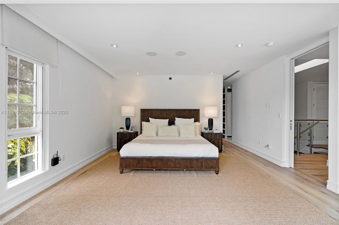 En Renta: $45,000 (4 camas, 5 baños, 4075 Pies cuadrados)