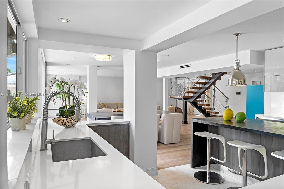 En Renta: $45,000 (4 camas, 5 baños, 4075 Pies cuadrados)