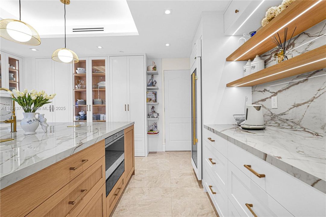 For Sale: $3,850,000 (3 beds, 3 baths, 3683 Square Feet)