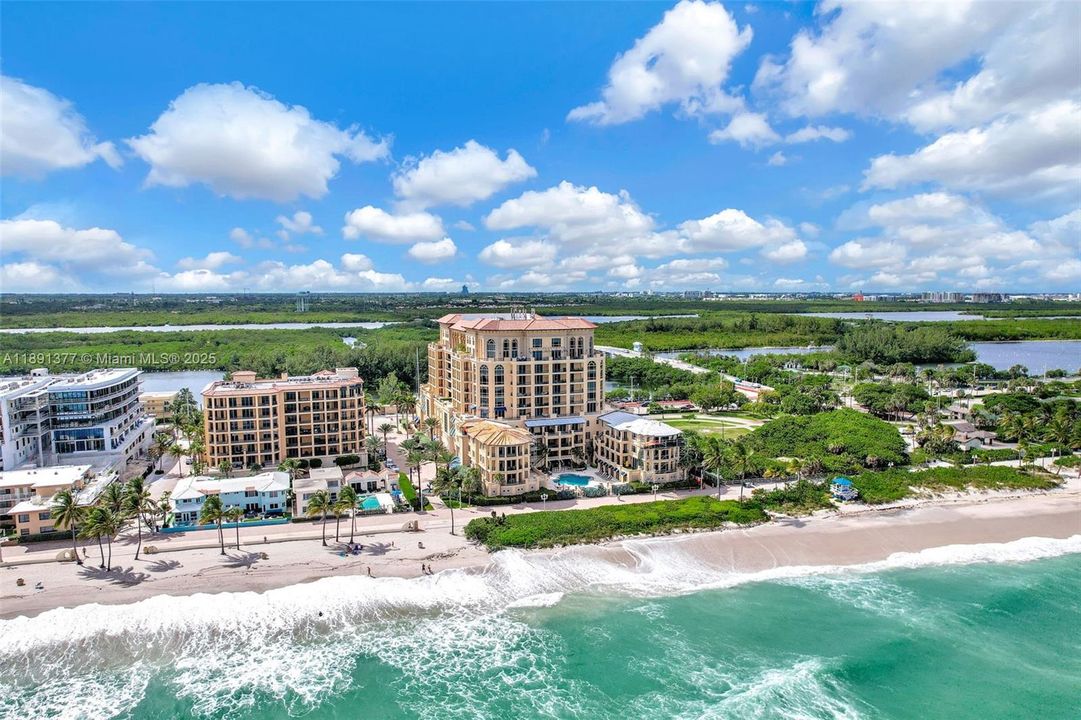 For Sale: $3,850,000 (3 beds, 3 baths, 3683 Square Feet)