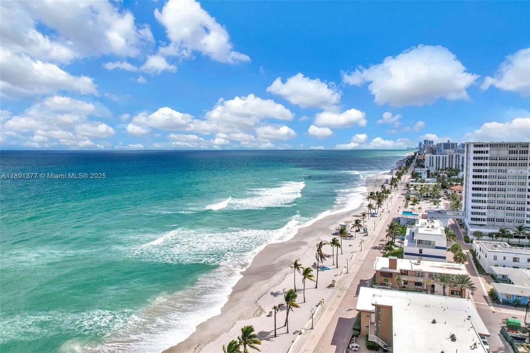 For Sale: $3,850,000 (3 beds, 3 baths, 3683 Square Feet)