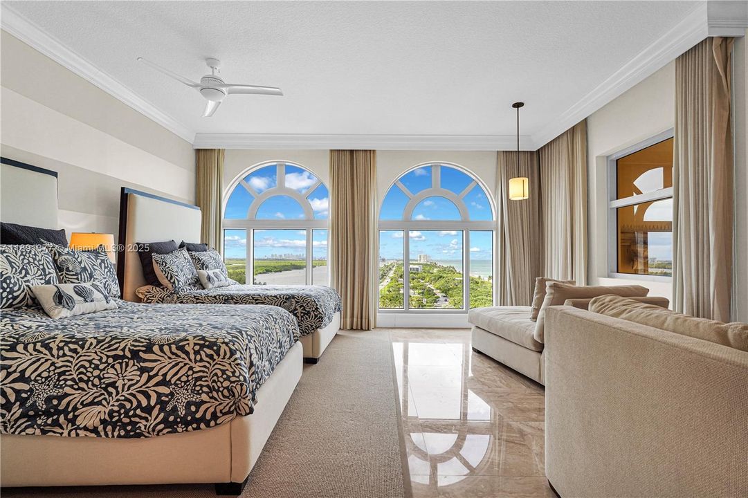 For Sale: $3,850,000 (3 beds, 3 baths, 3683 Square Feet)