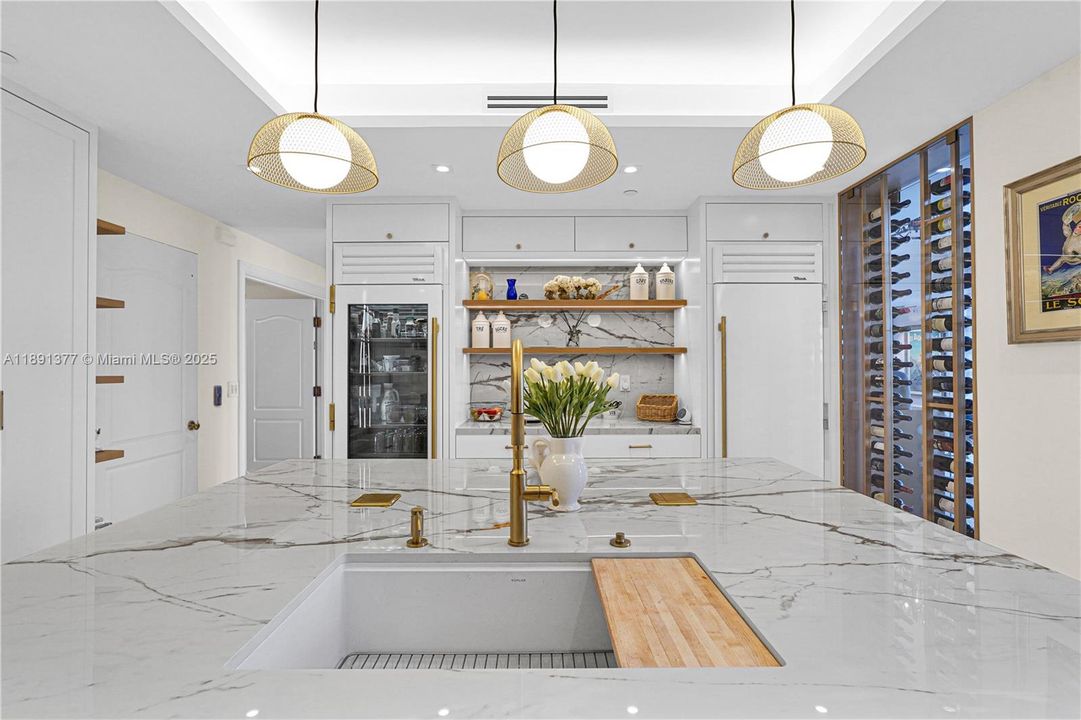 For Sale: $3,850,000 (3 beds, 3 baths, 3683 Square Feet)