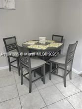 For Rent: $1,250 (1 beds, 1 baths, 1415 Square Feet)