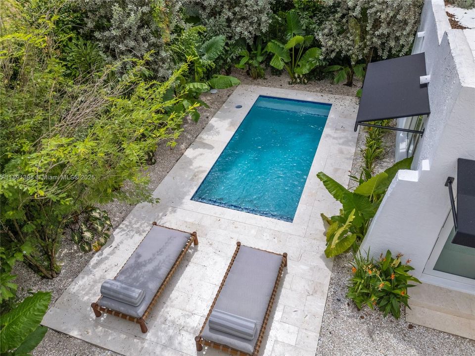 待售: $3,495,000 (5 贝兹, 4 浴室, 2674 平方英尺)