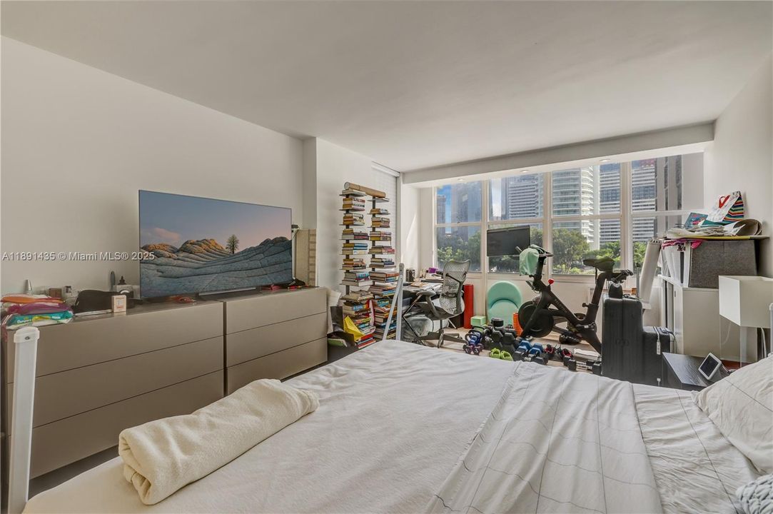 For Sale: $665,000 (2 beds, 2 baths, 1467 Square Feet)