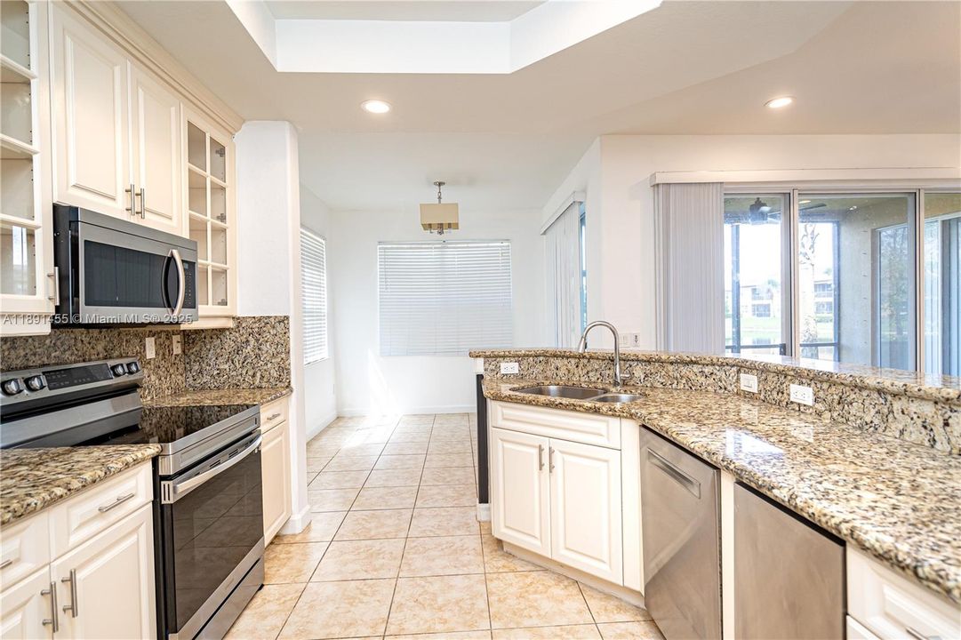 Recently Rented: $3,500 (3 beds, 2 baths, 1401 Square Feet)