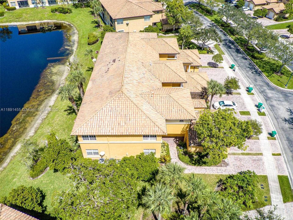 Recently Rented: $3,500 (3 beds, 2 baths, 1401 Square Feet)