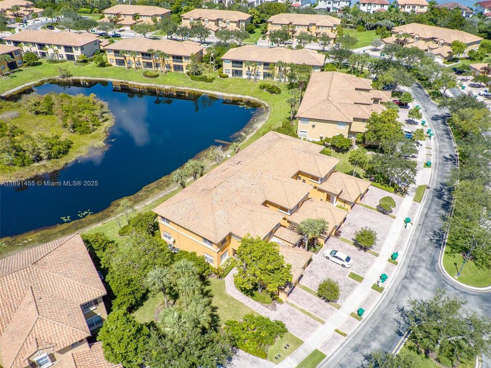 Recently Rented: $3,500 (3 beds, 2 baths, 1401 Square Feet)